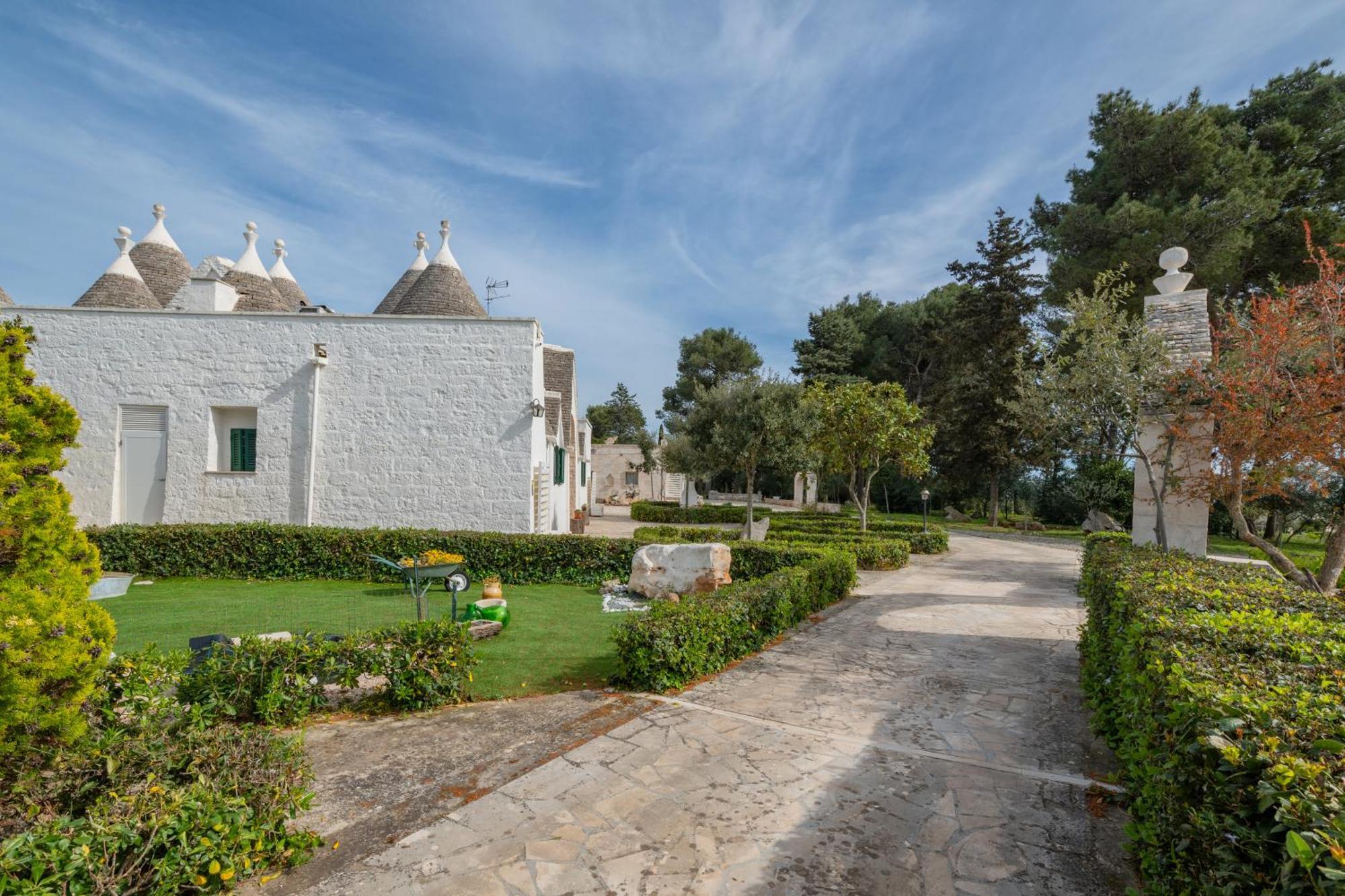Trullo Degli Anelli In Masseria 奇斯泰尼诺 外观 照片